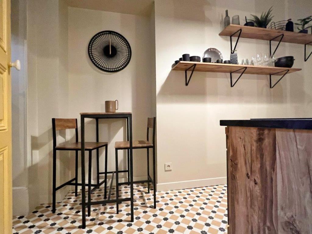 Appartamento Le Boudoir De Clem Chalon sur Saone Esterno foto